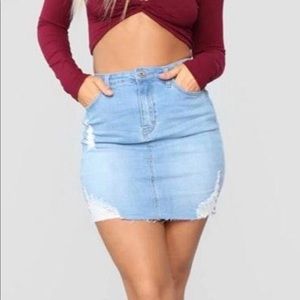 Light wash denim skirt
